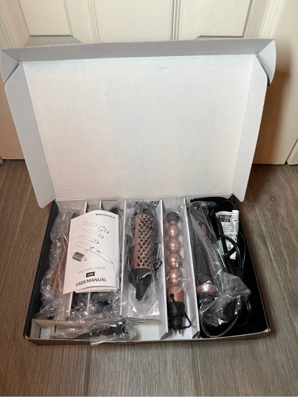 NWT WavyTalk 5-in-1 Curling Wand Set